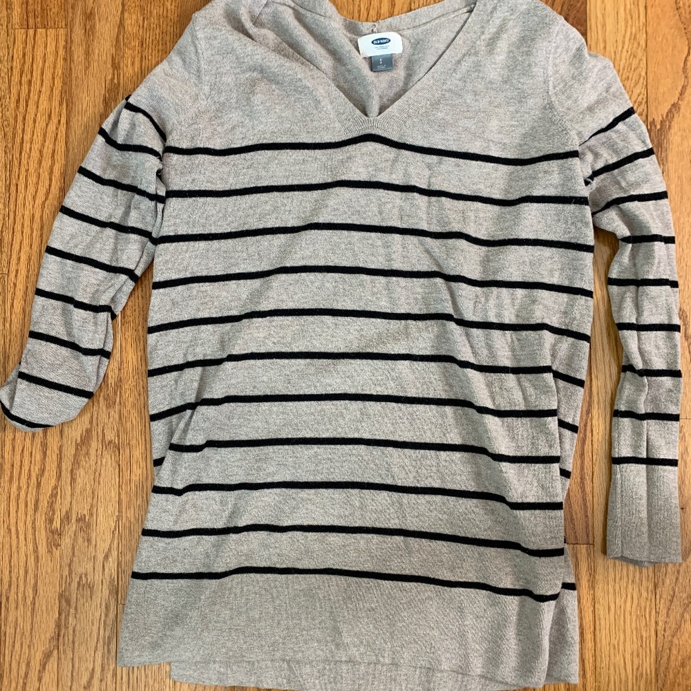 Old navy shirt